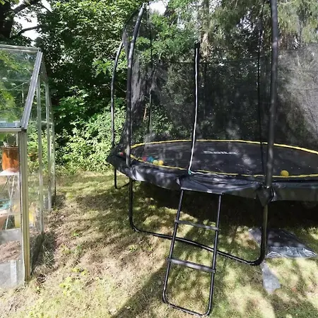 Family With Hidden Garden Spots * Vejby