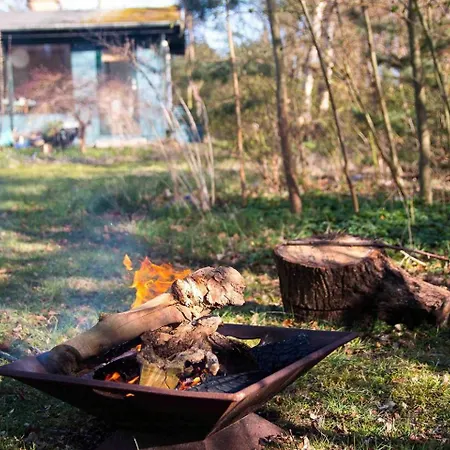 Semesterbostad Family With Hidden Garden Spots *