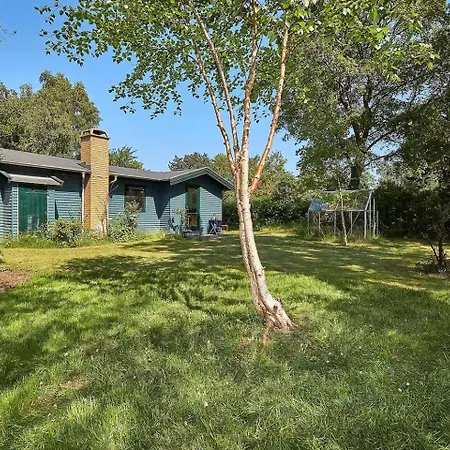 Family With Hidden Garden Spots * Vejby